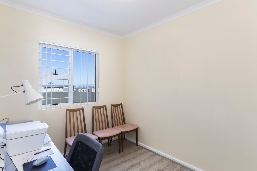 3 Bedroom Property for Sale in Fernwood Western Cape